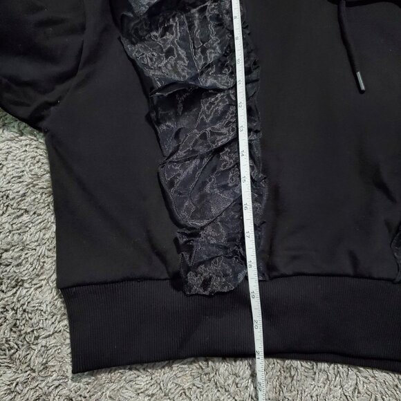 NWT Forever21 x WICKED Wickd Witch Cropped Ruffle Boxy Elphaba Hoodie - Small - Picture 4 of 6